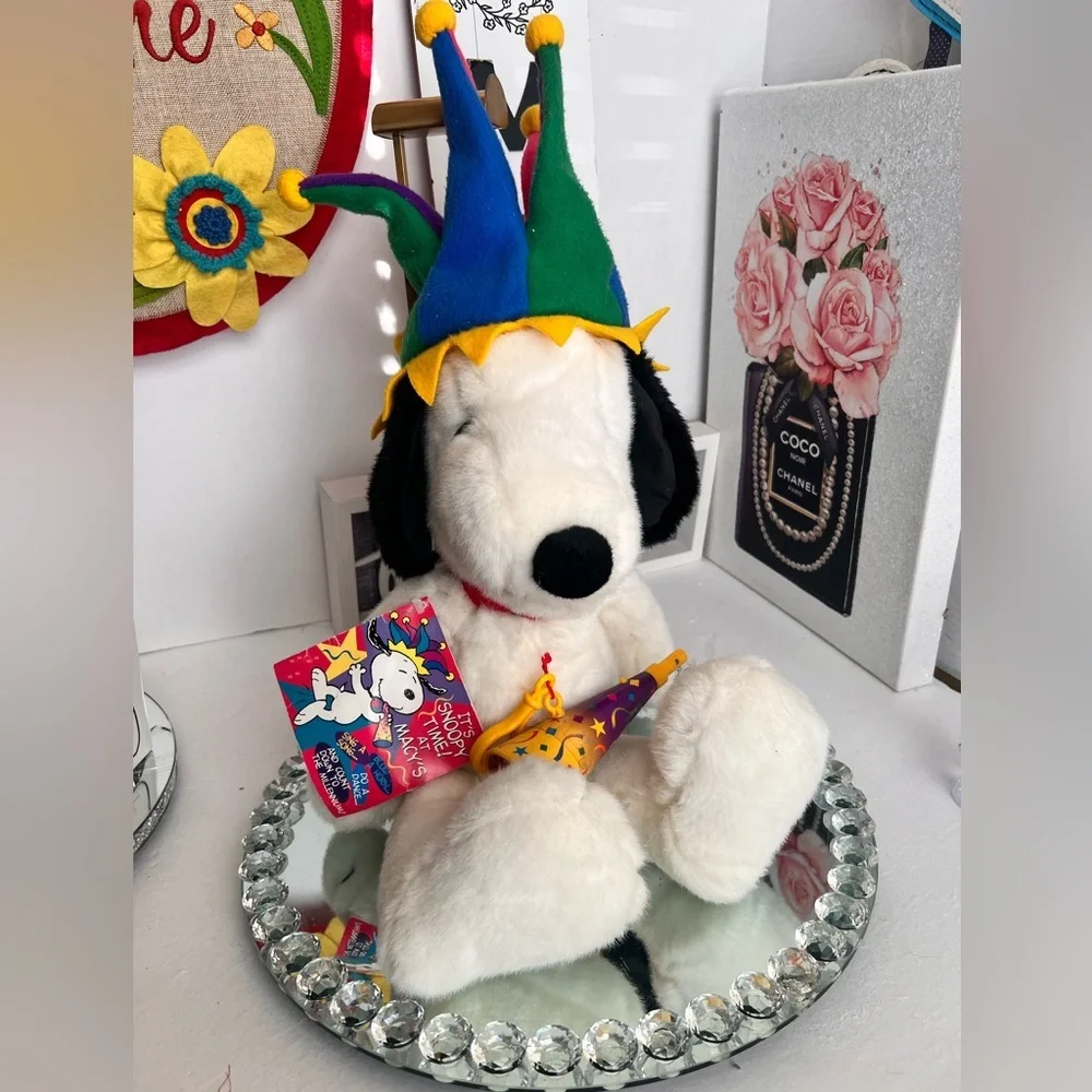 SNOOPY 2000 Millennium Macy's Limited Edition